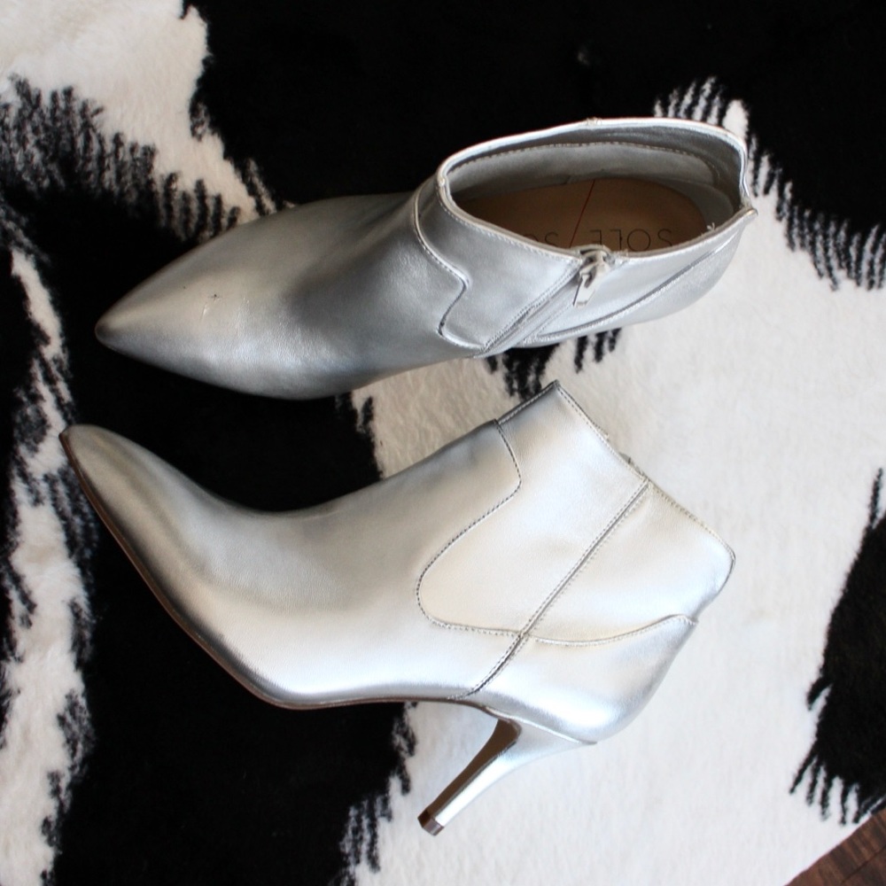 Metallic heeled booties